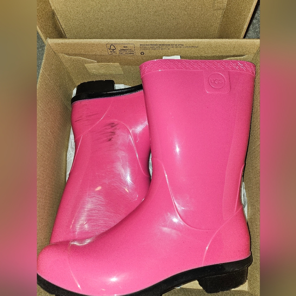 Pink Girl's Rain Boots - Picture 3 of 11